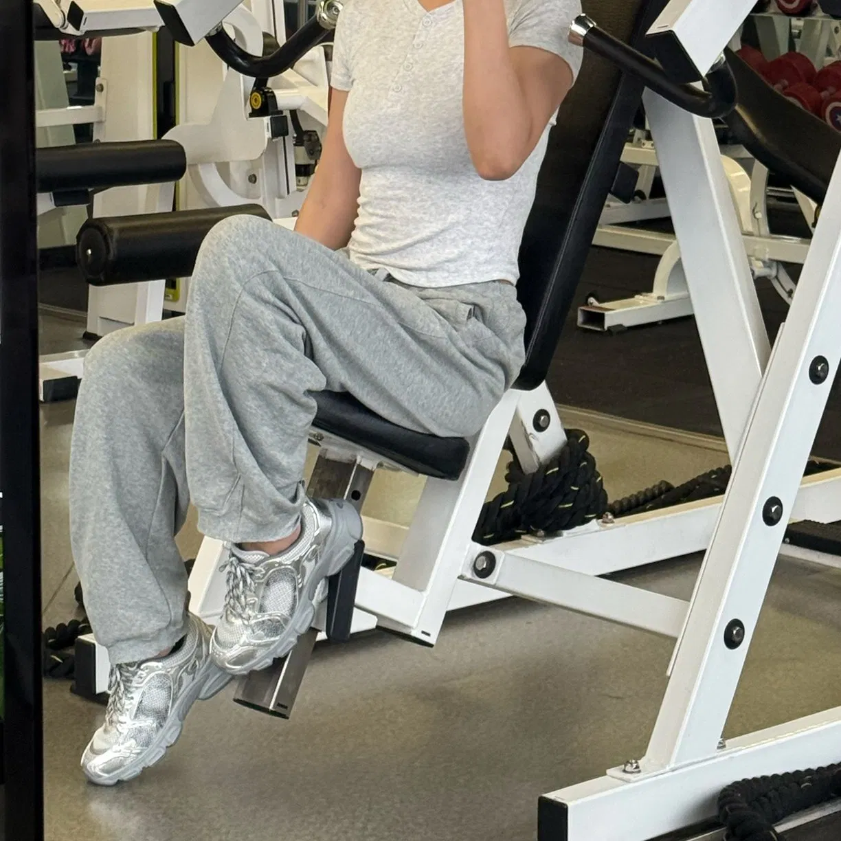 2026 1 1 Replica Woman Brand Replica Sneaker Hot Luxury Designer Brand Wholesale Designer Replica Running Shoes for Men