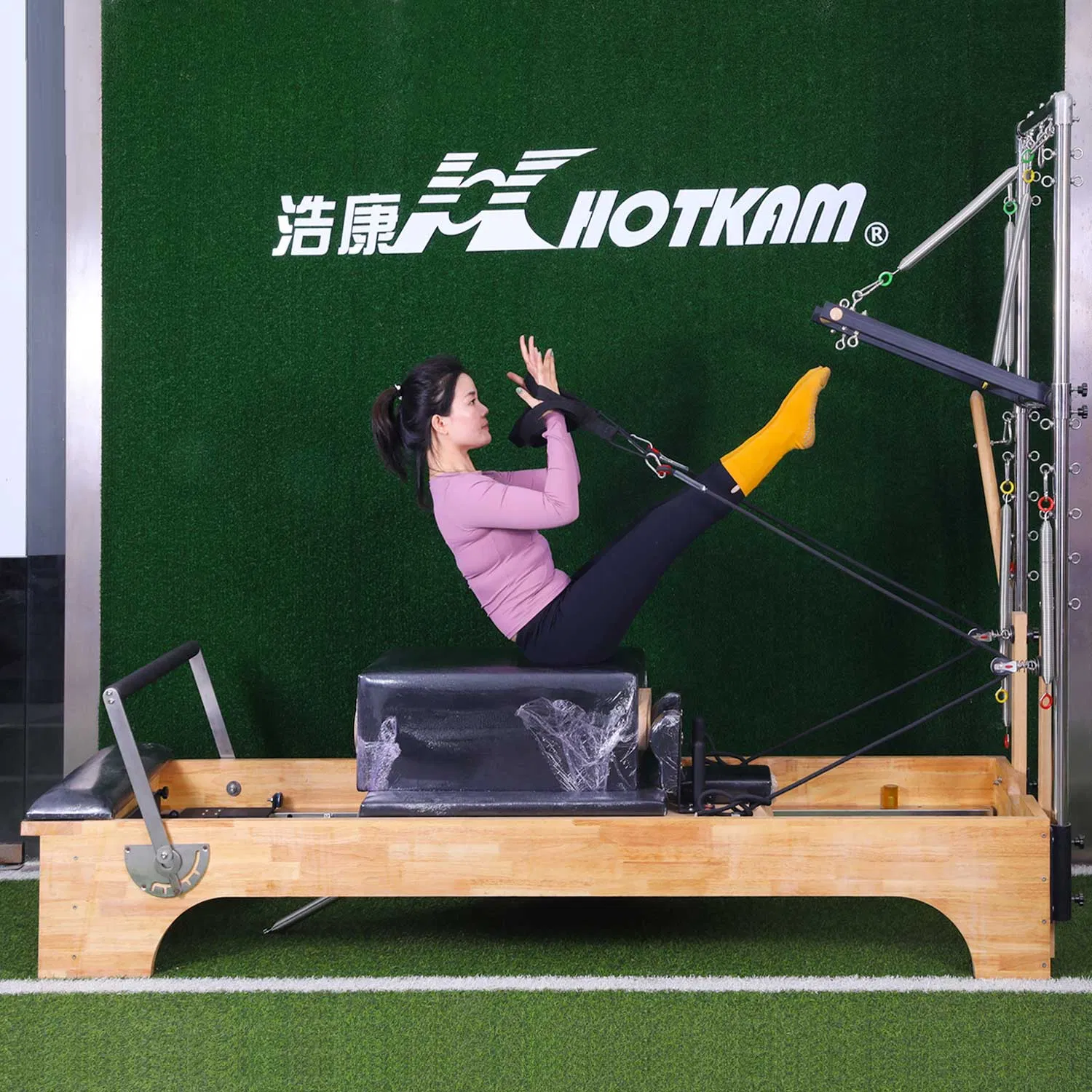 Factory Wholesale Sale Pilates Cadillac Reformer Pilates Full Trapeze Gym Fitness Equipment for Studio and Home 2-in-1 Cadillac