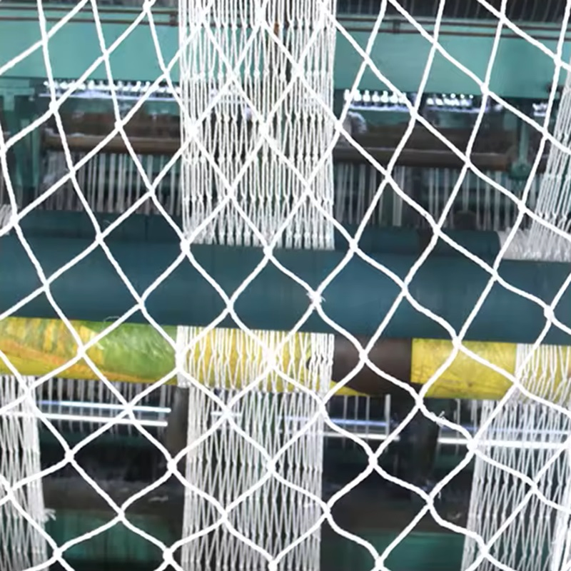 Protective Safety Nets for Sports Bridges and Swimming Pools