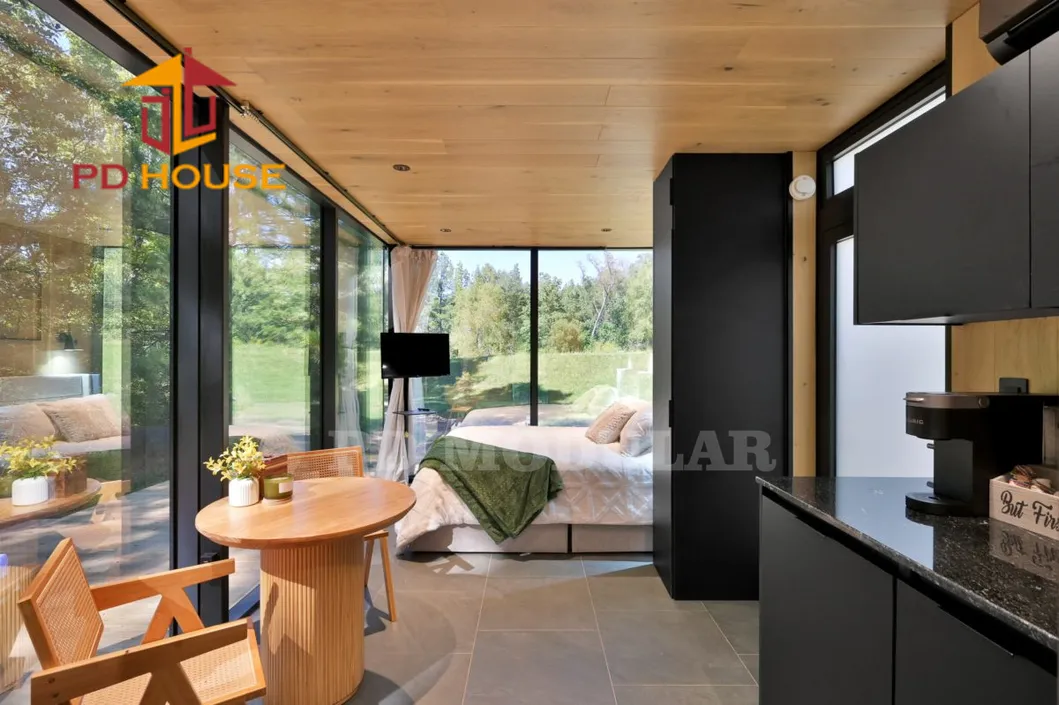 Glass Mirror Finish House