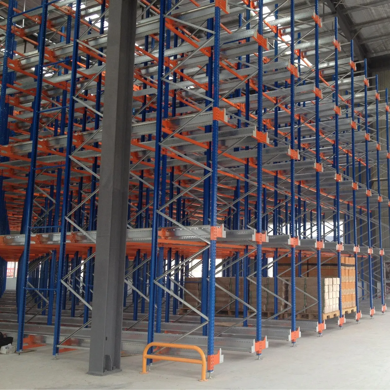 Multifunctional Automatic Heavy Duty Warehouse Radio Shuttle Pallet Rack System