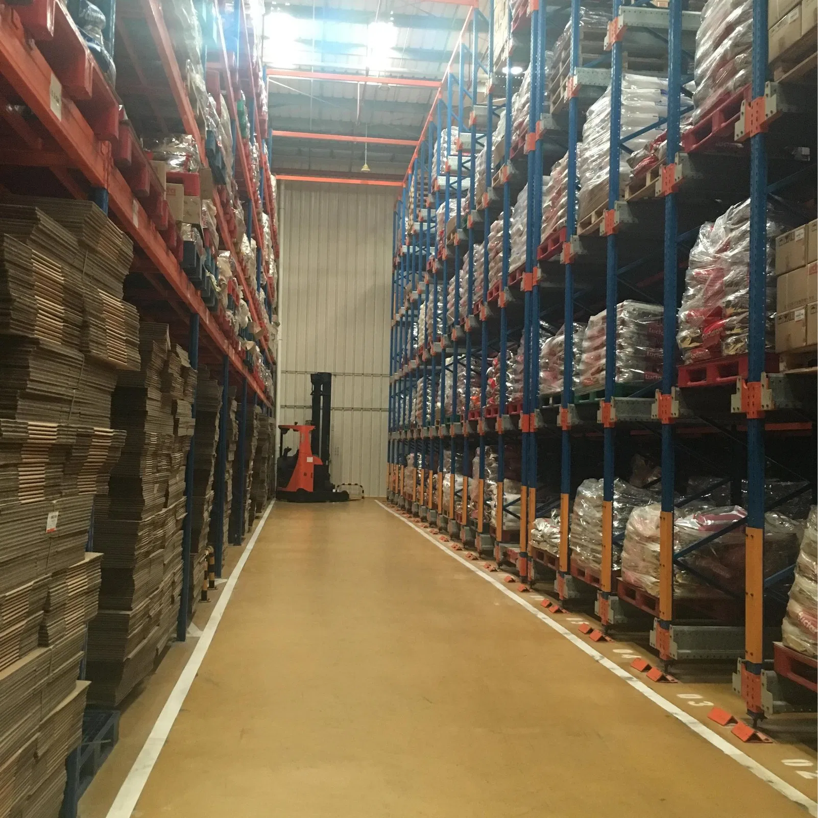 Multifunctional Automatic Heavy Duty Warehouse Radio Shuttle Pallet Rack System