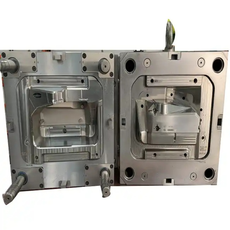 Custom Overmolding Solutions for Electronics with Precision Injection