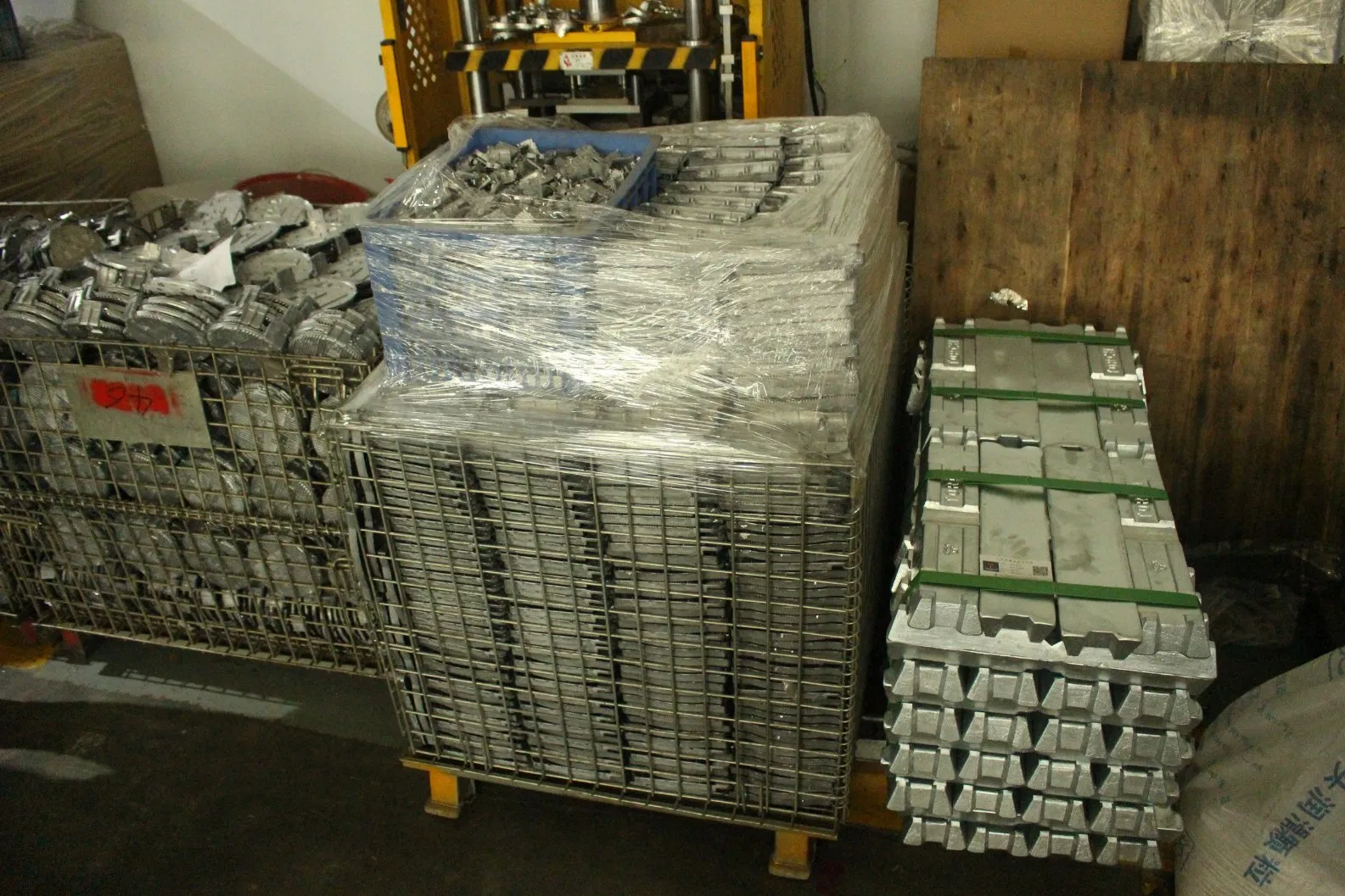 Custom Injection Molded Plastic Box Parts Manufacturing Solution