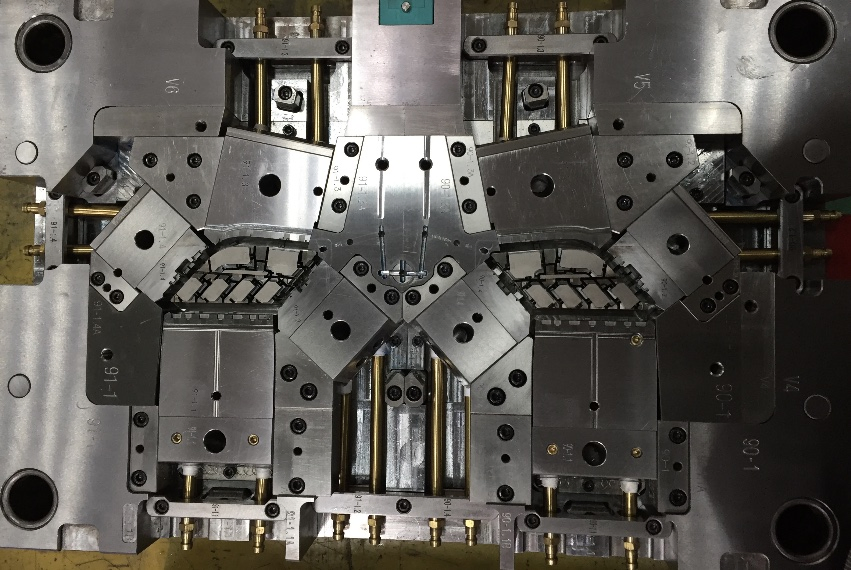 Custom Injection Molding Solutions for Electronics 15 Days Lead Time