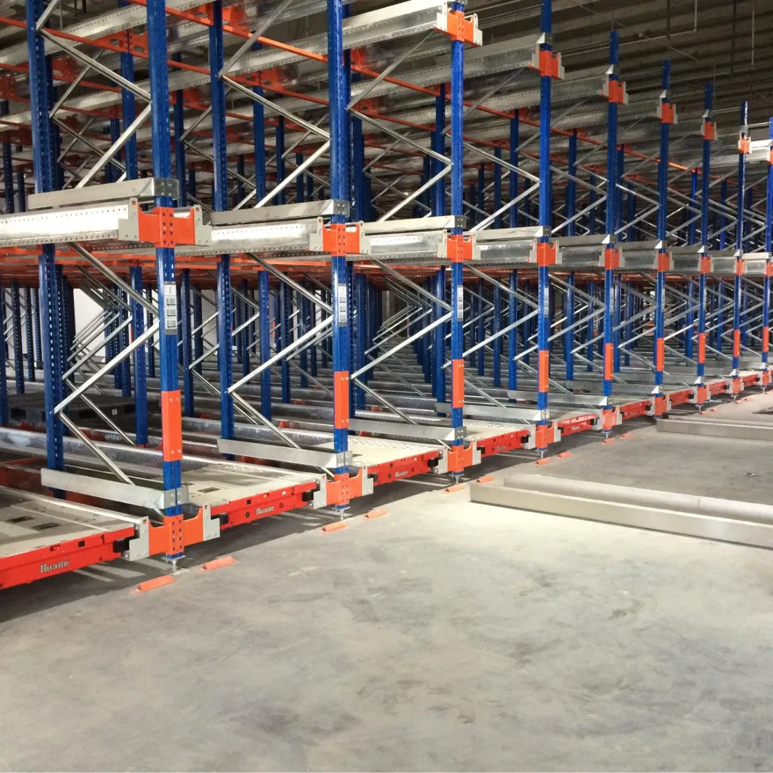 Multifunctional Automatic Heavy Duty Warehouse Radio Shuttle Pallet Rack System