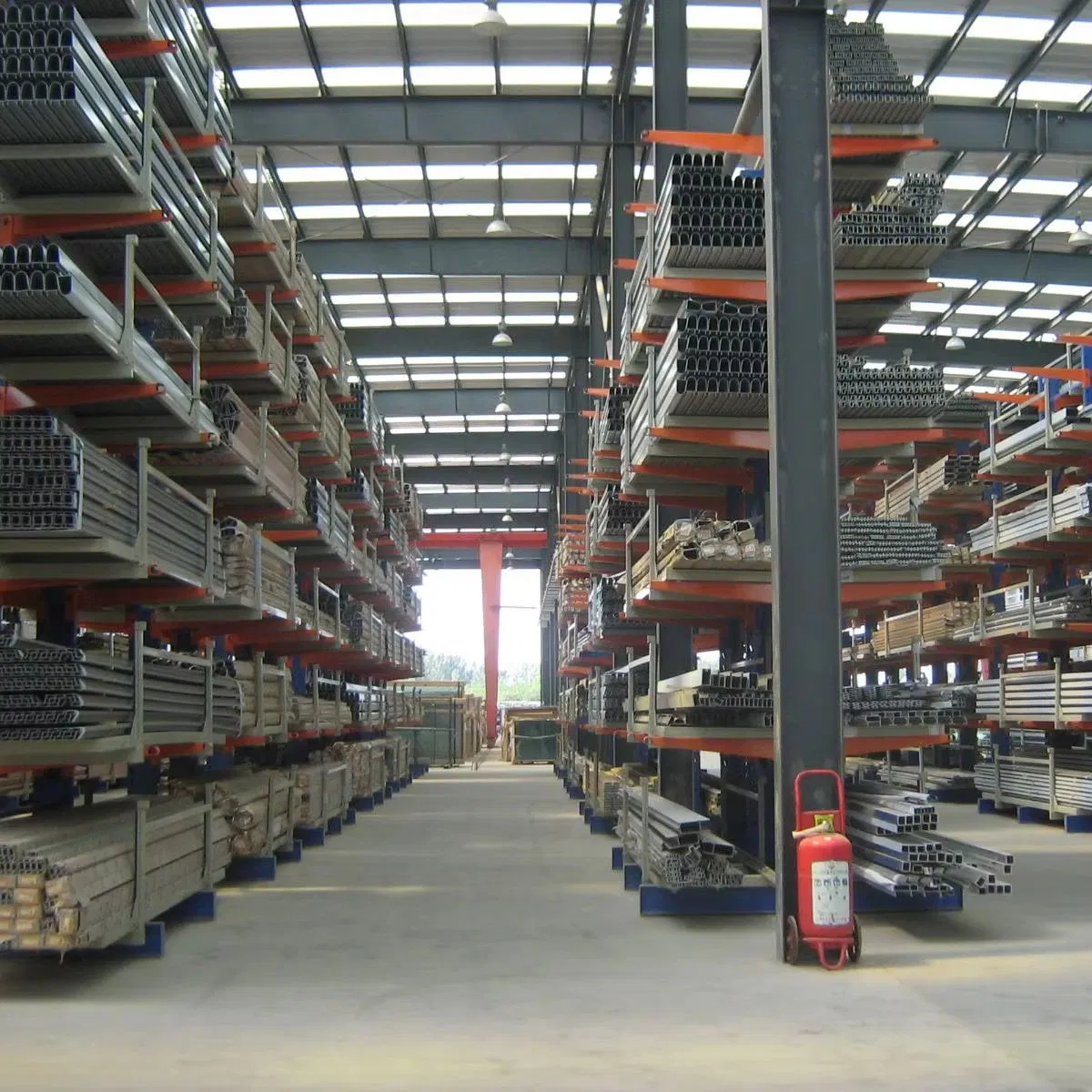Multi-Functional Tubular Cantilever Rack Systems for Improved Warehousing Efficiency