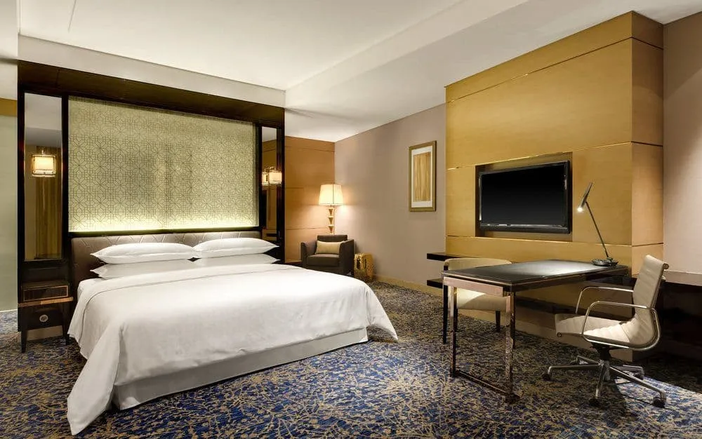 Environmental Friendly Lacquer Wooden Panel Bedroom Furniture