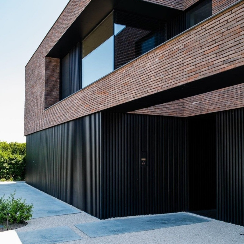 Dutch Imported Powder Coating Smart Aluminium Concealed Frame Grille Garage Doors