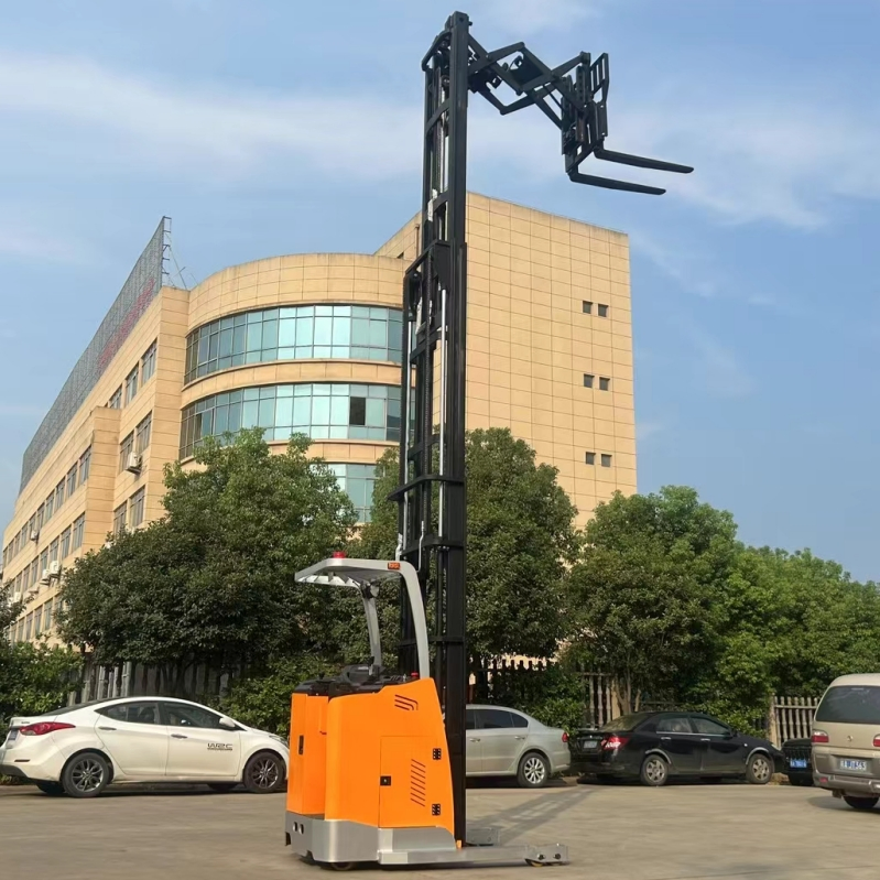 Famous Brand 1.5 Ton 2 Ton 2t 3ton Sit Down/Stand up Stance 4 Way Directional Narrow Aisle Articulated Similar Crown Agv Electric Reach Truck Forklift for Sale