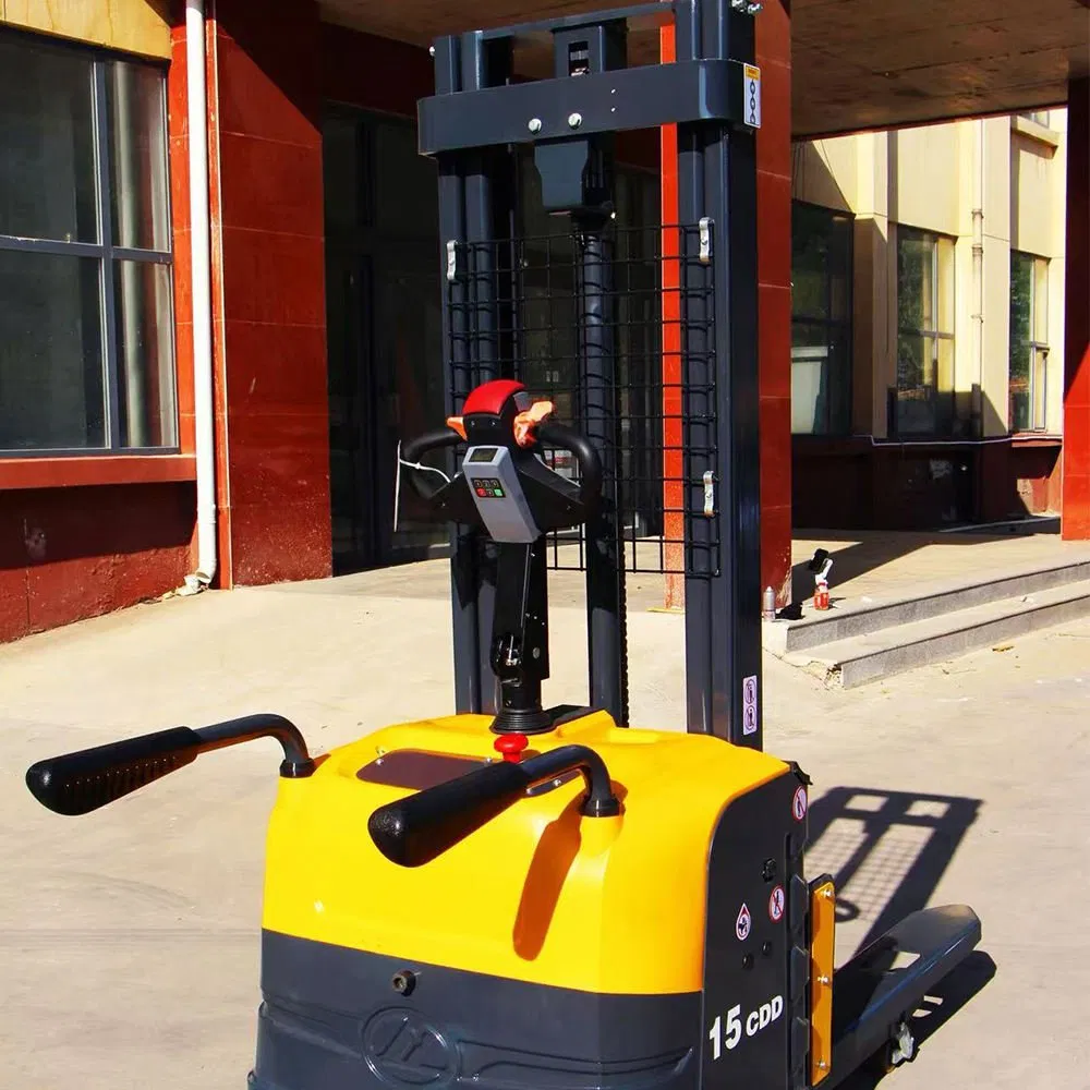 Warehouse Electric Forklift Truck Hydraulic Stacker Trucks Pallet Truck Four Wheel Battery Forklift Truck