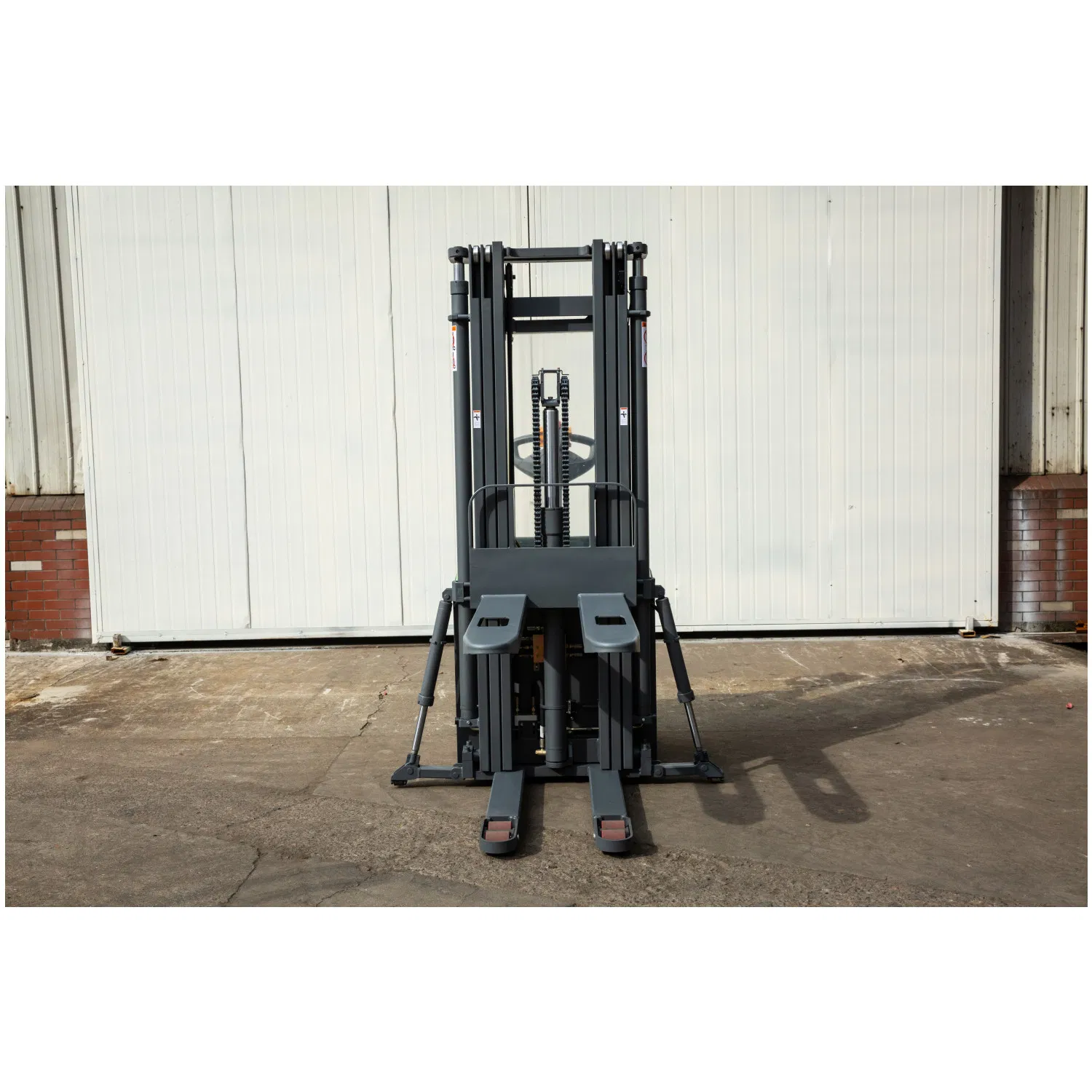 2.0 Ton 2000kg Warehouse Using Rider Type Heavy Duty Electric Pallet Stacker Forklift Truck with Support Leg