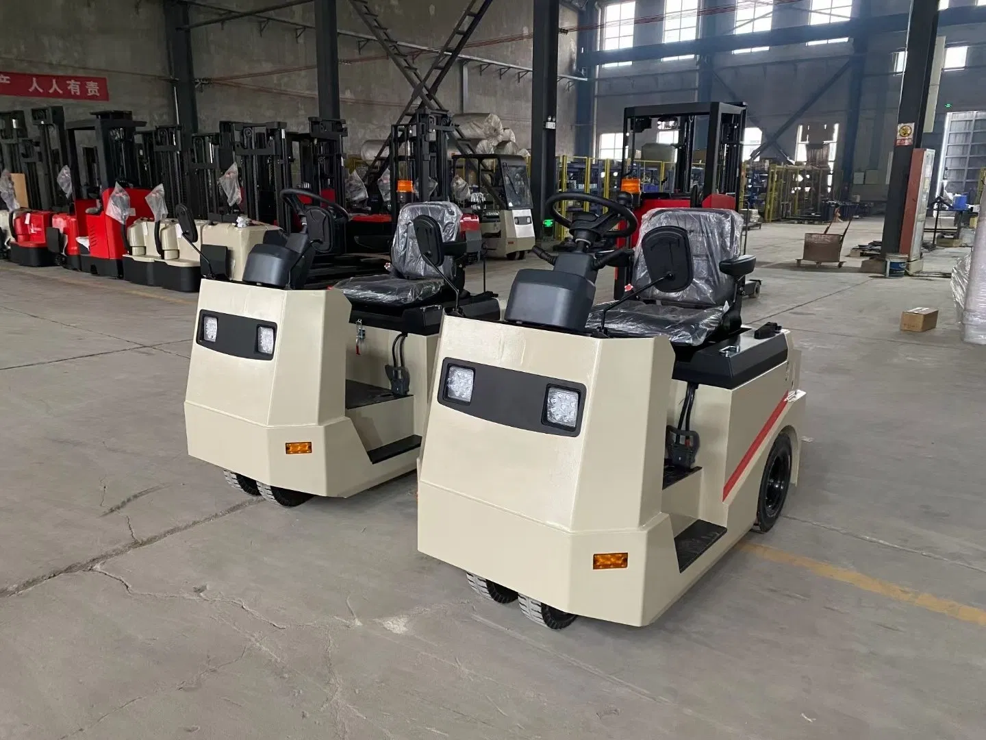 Durable Equipment 3-6ton Industrial Electric Tow Tractor on Sale