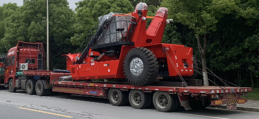 High Effective 45t Containers Reach Stacker