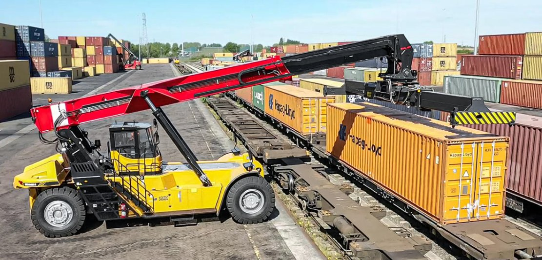 15m High Stability 45ton Container Reach Stacker Srsc4535g5-S with High Performance