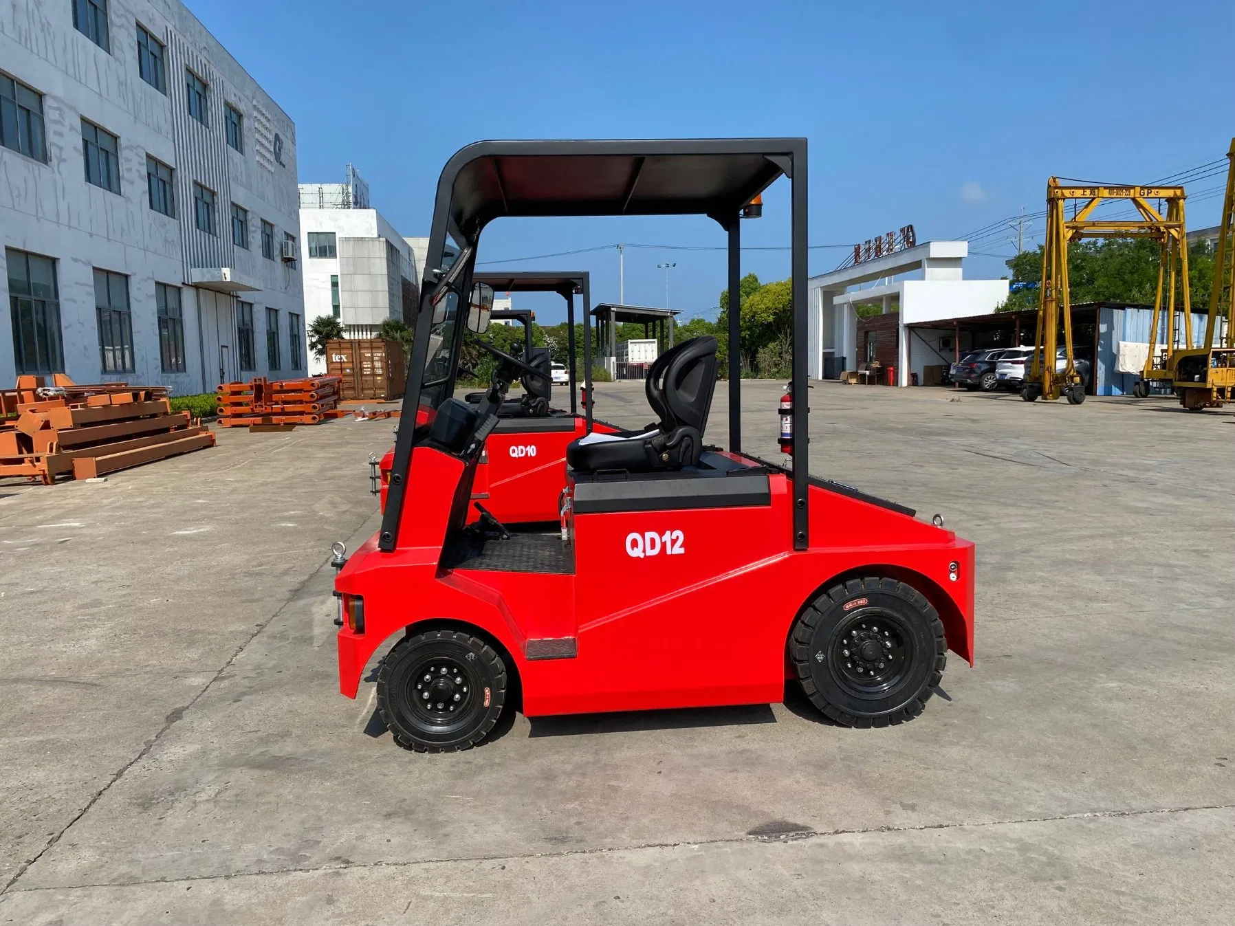 20 Ton Electric Tow Tractor - Zero Emission, Eco-Friendly Industrial Hauler for Warehouses &amp; Airports