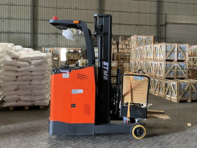 Electric Reach Truck 4