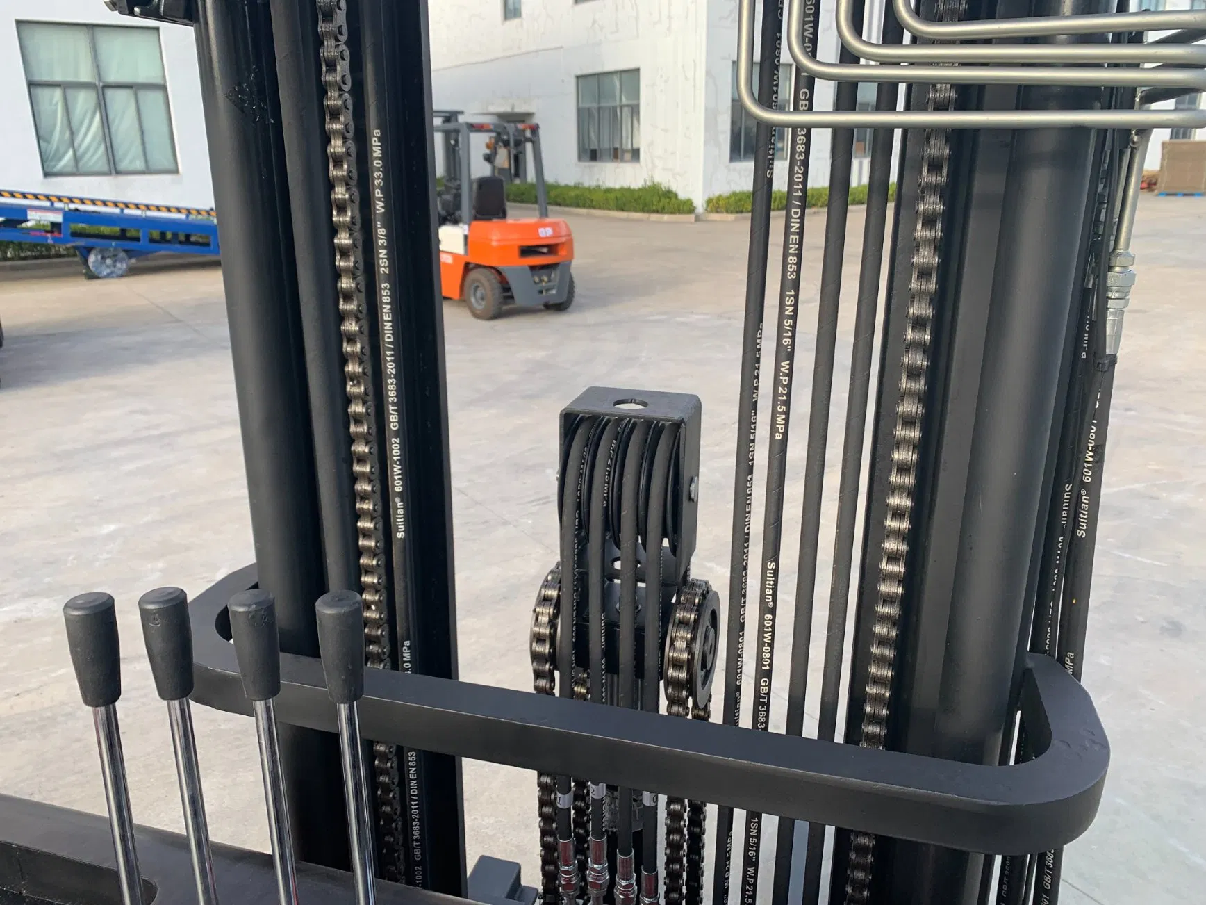 High Quality 1.5t 2t Stand-on Electric Reach Truck - Compact, Agile &amp; High-Lift Warehouse Solution