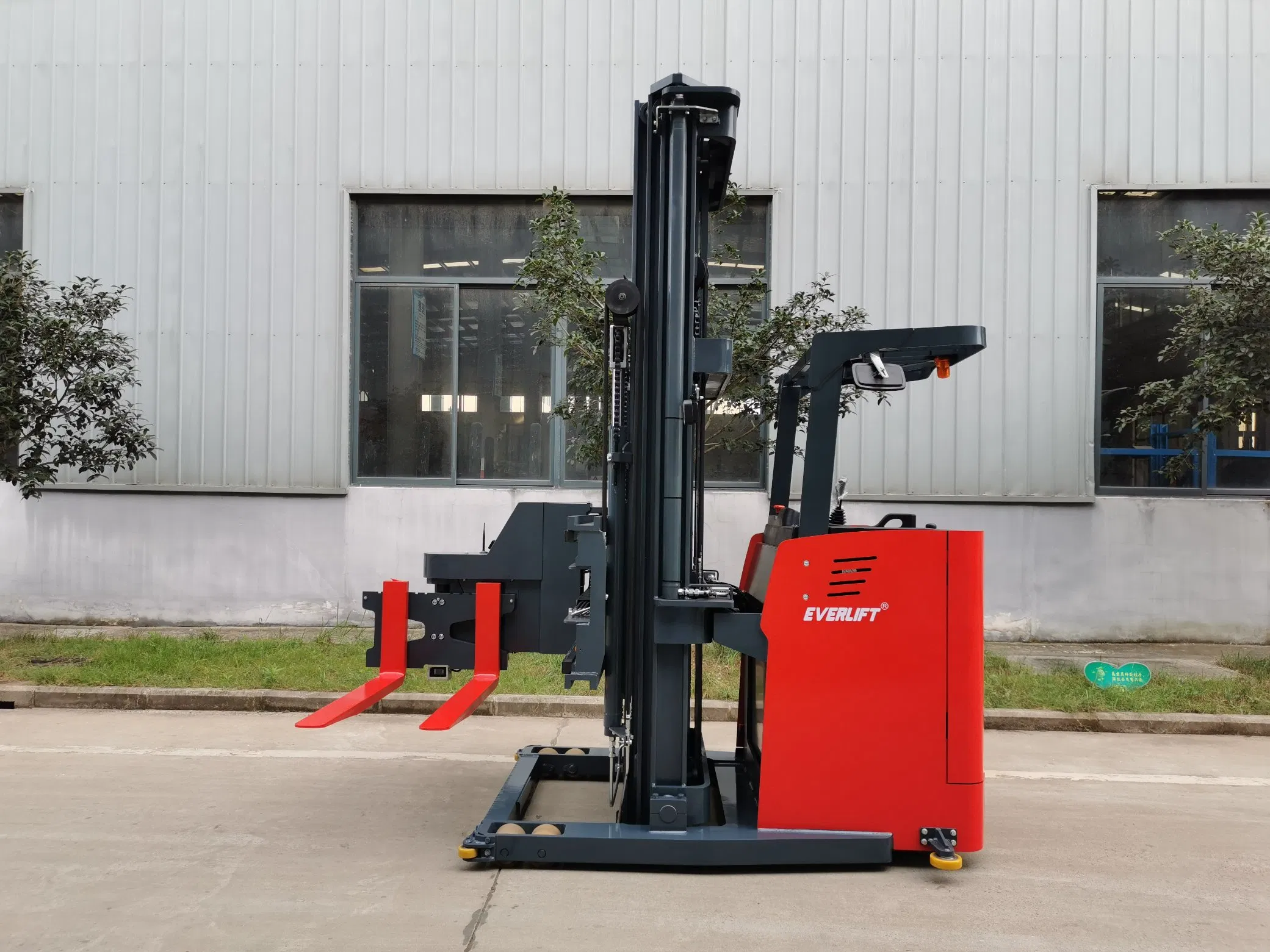 Three Way Stacker Forklift Vna Very Narrow Aisle Trilateral Forklift 1.6t Stand-on Electric Stacker for Warehouse