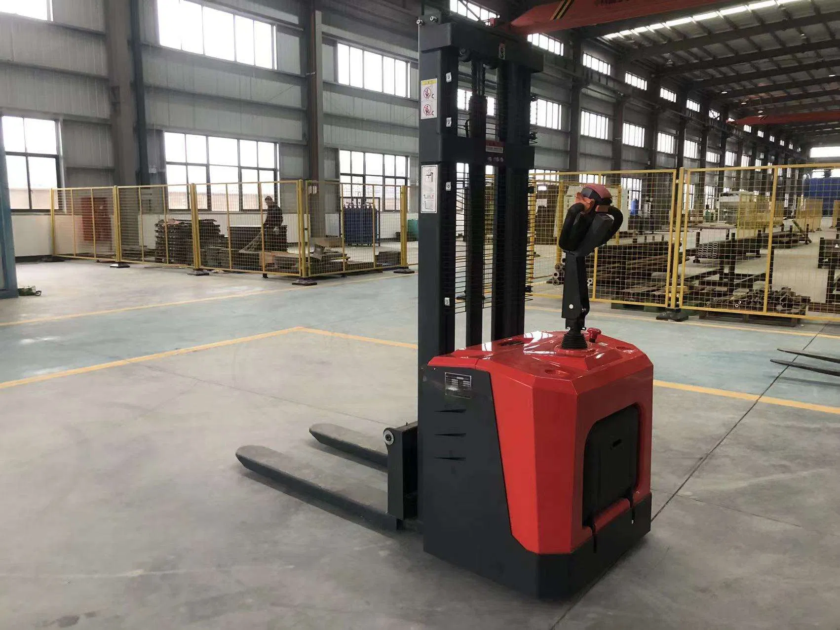 Factory Outlet 3000mm-6000mm Lifting High Mini Forklift Electric Stacker Forklift Electric Reach Stacker with CE