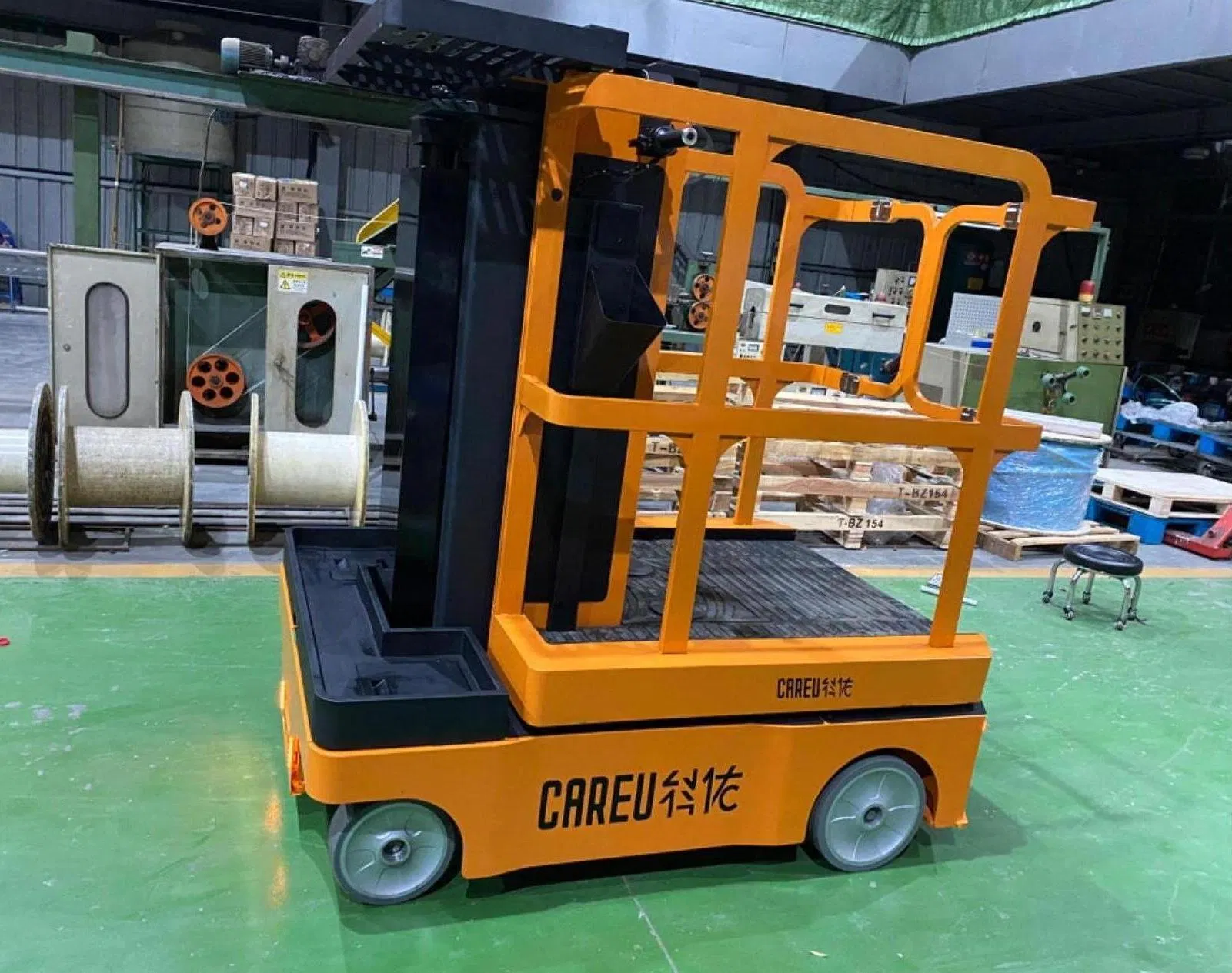 Attractive Price Accurate Flexible Order Picker Truck for Warehouse