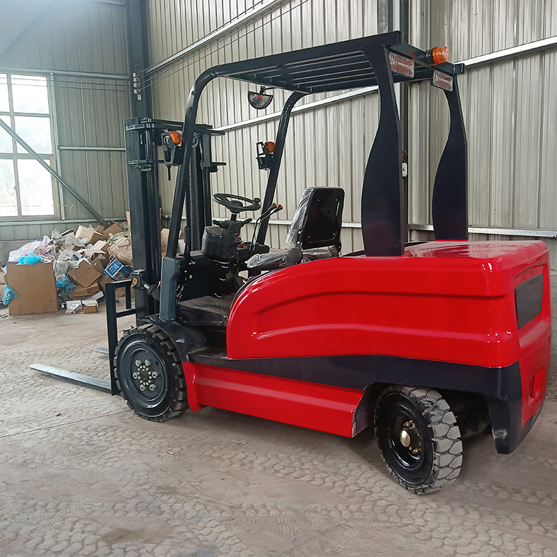 High-Performance Electric Reach Stacker for Efficient Warehouse Transport