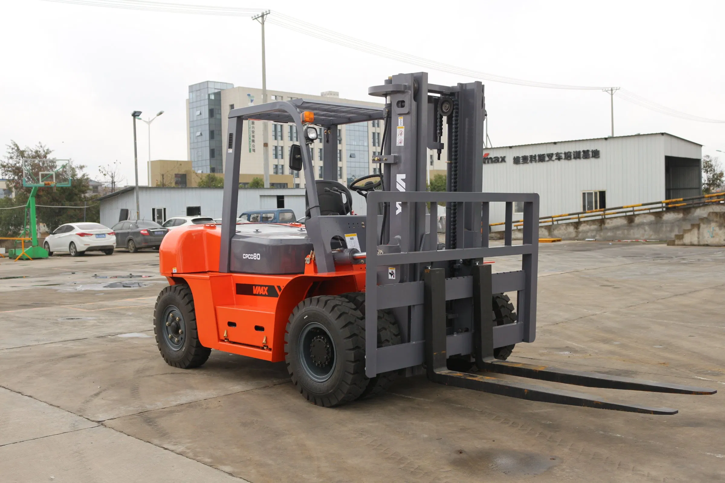 Heavy Duty Lifting Machine 8ton High Efficiency Forklift Truck