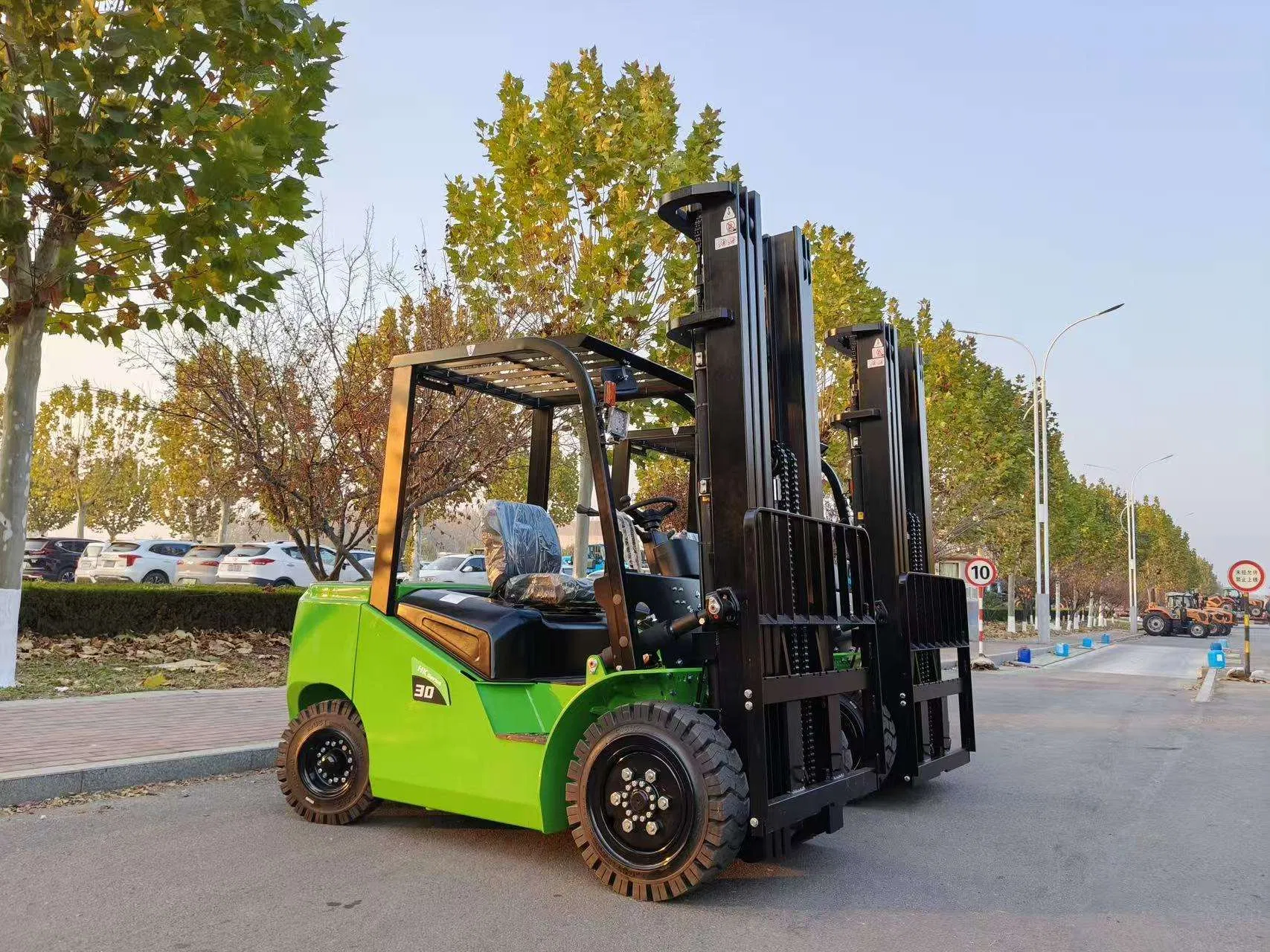 Heli Factory Price Electric Forklift Lithium Battery Forklift 3000kg 3 Ton Capacity 6000mm Lifting Height Powered Mini Forklift Truck