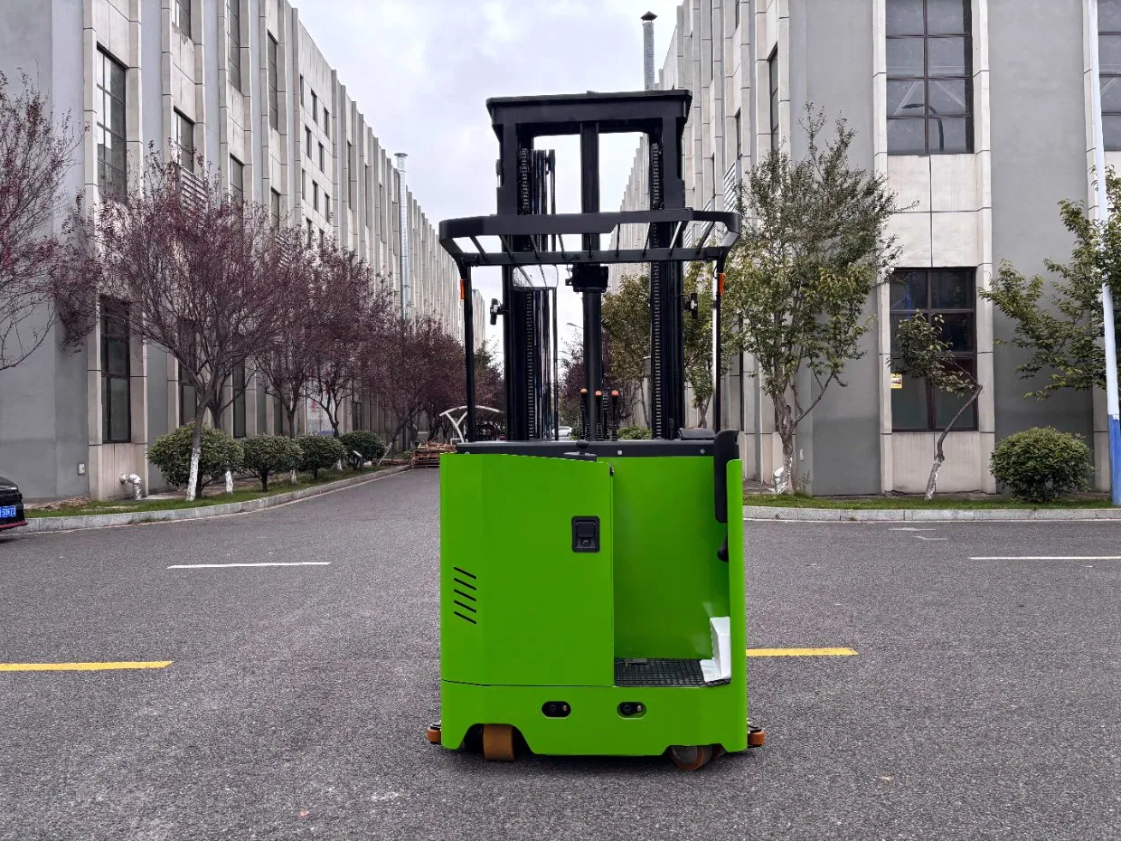 2t Three-Way Electric Forklift/3way Forklift: 6m Lift, 180° Rotation for Space-Optimized Warehousing.