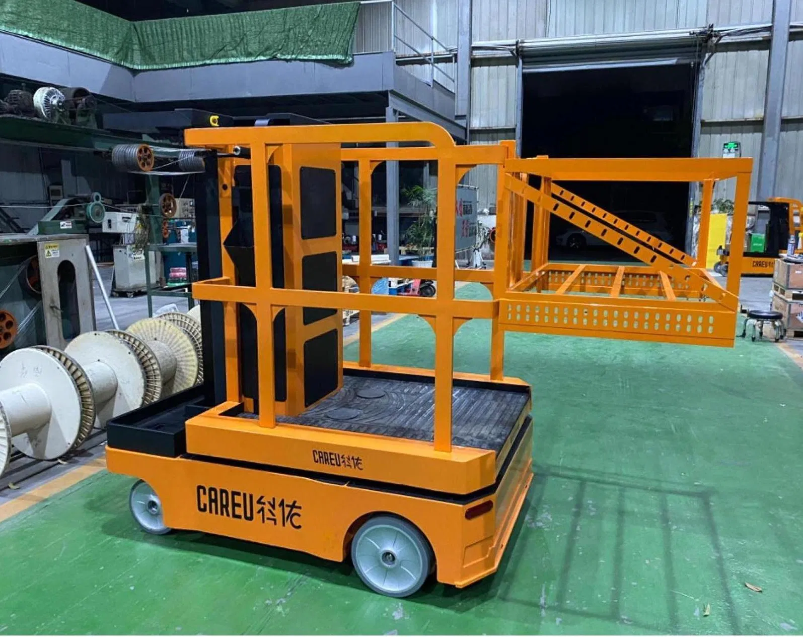 Attractive Price Accurate Flexible Order Picker Truck for Warehouse
