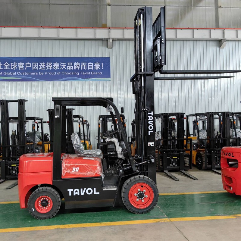 Counterbalance Forklift New Forklifts 2.5 Ton 3 Ton Chinese Supplier Multifunctional Mini Diesel Forklift Truck Price with Euro5