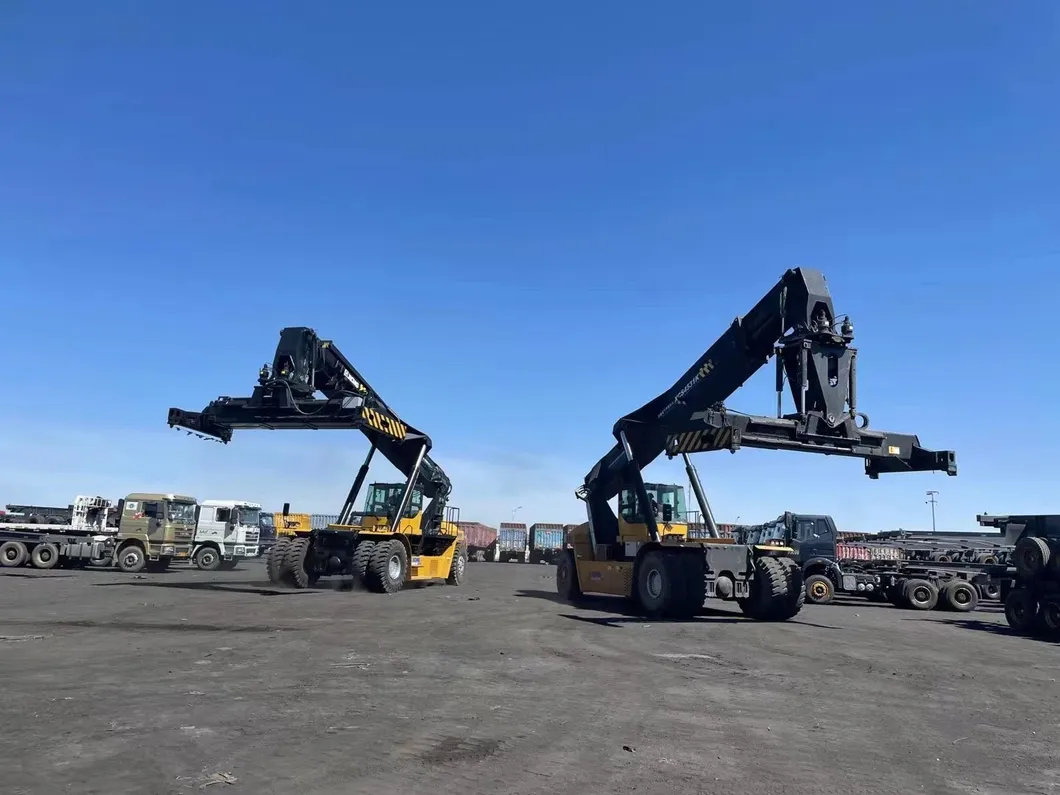 Container Reach Stacker View 2