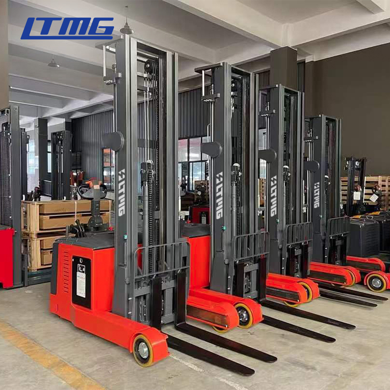 High Efficience 1.5ton 2ton Electric Reach Stacker Used for Double-Sided Pallets