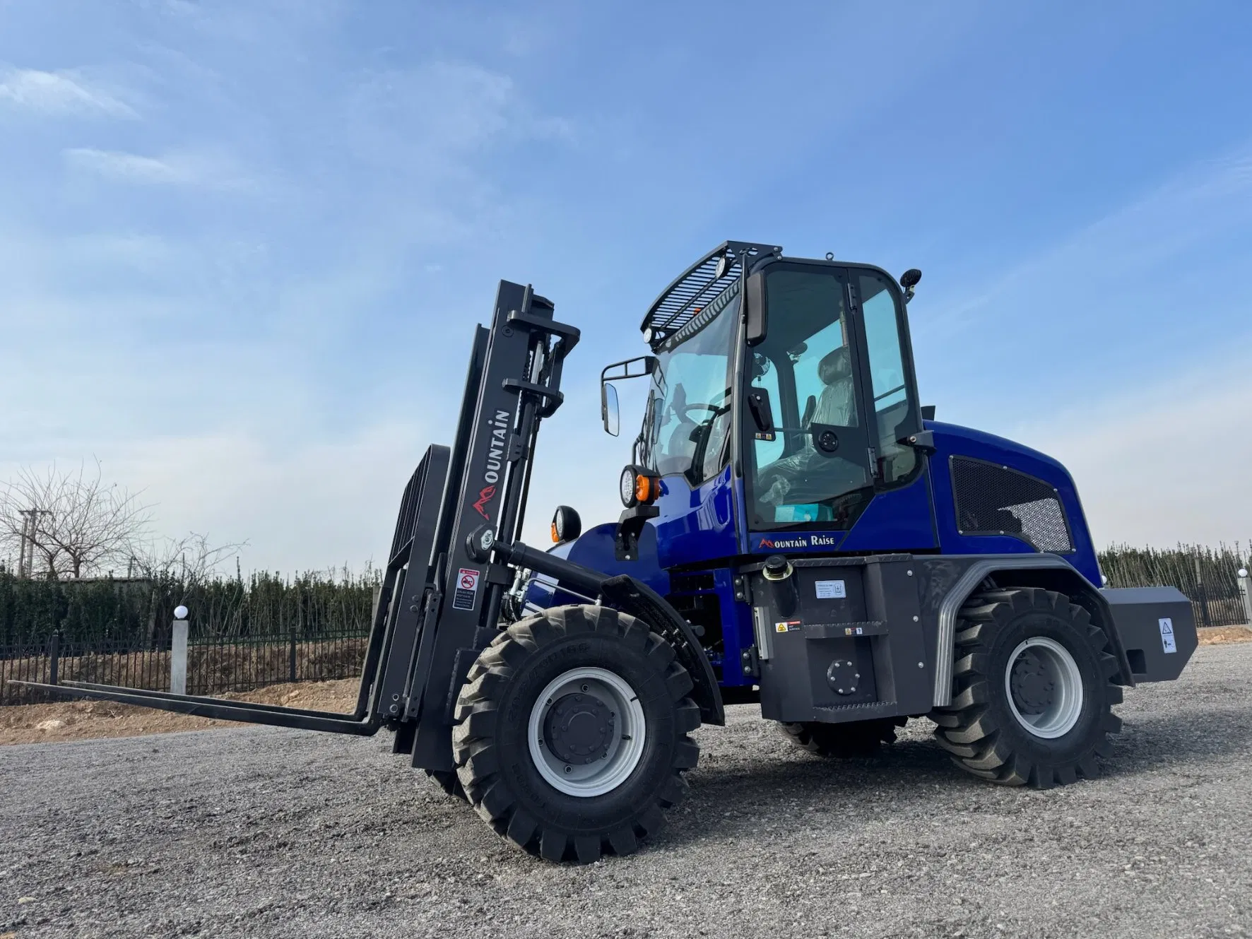 Mountain Raise 4WD 3ton Rough Terrain Forklift Mr30y for Sale