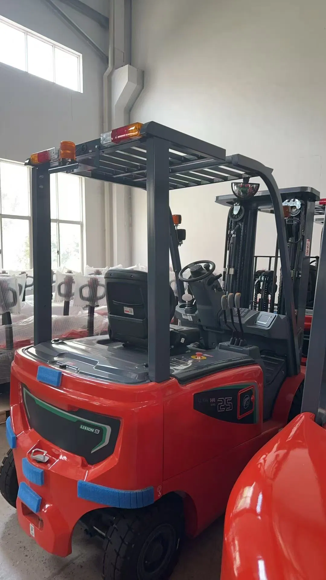 3 Ton 5 Ton Lithium Battery Electric Forklift Cpcd30 Cpcd50 Hydraulic Pallet Truck Diesel Forklift Cpd30 Powered Pallet Truck