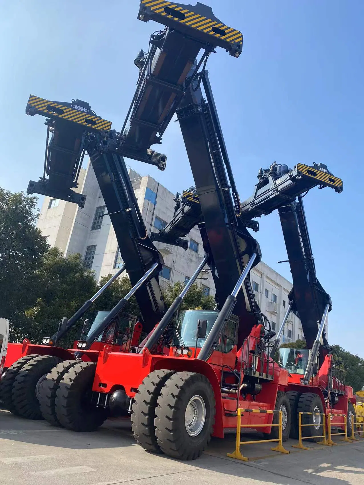 High Effective 45t Containers Reach Stacker