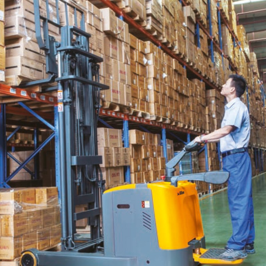 High Strength Counterbalanced Electric Reach Stacker with German Steel Mast