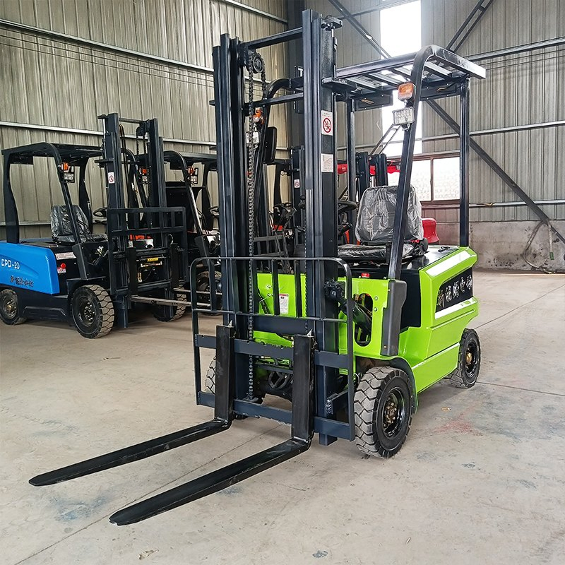 High-Performance Electric Reach Stacker for Efficient Warehouse Transport