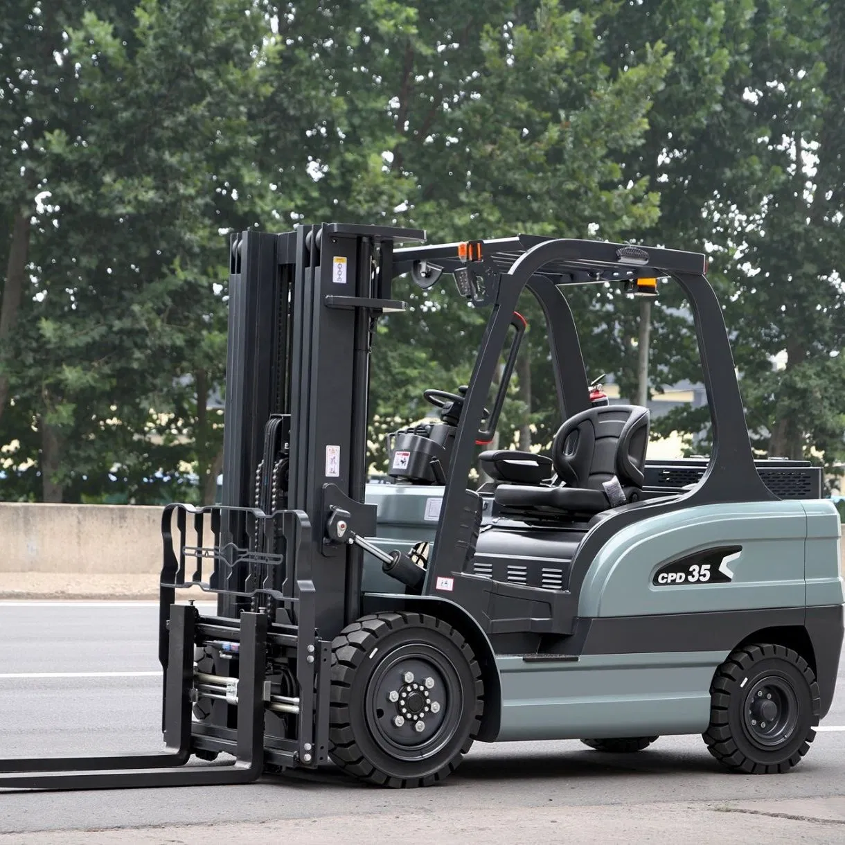 3-3.5 Ton Electric Forklift Lithium Battery Powered Hydraulic Lift Forklift with CE Certificate