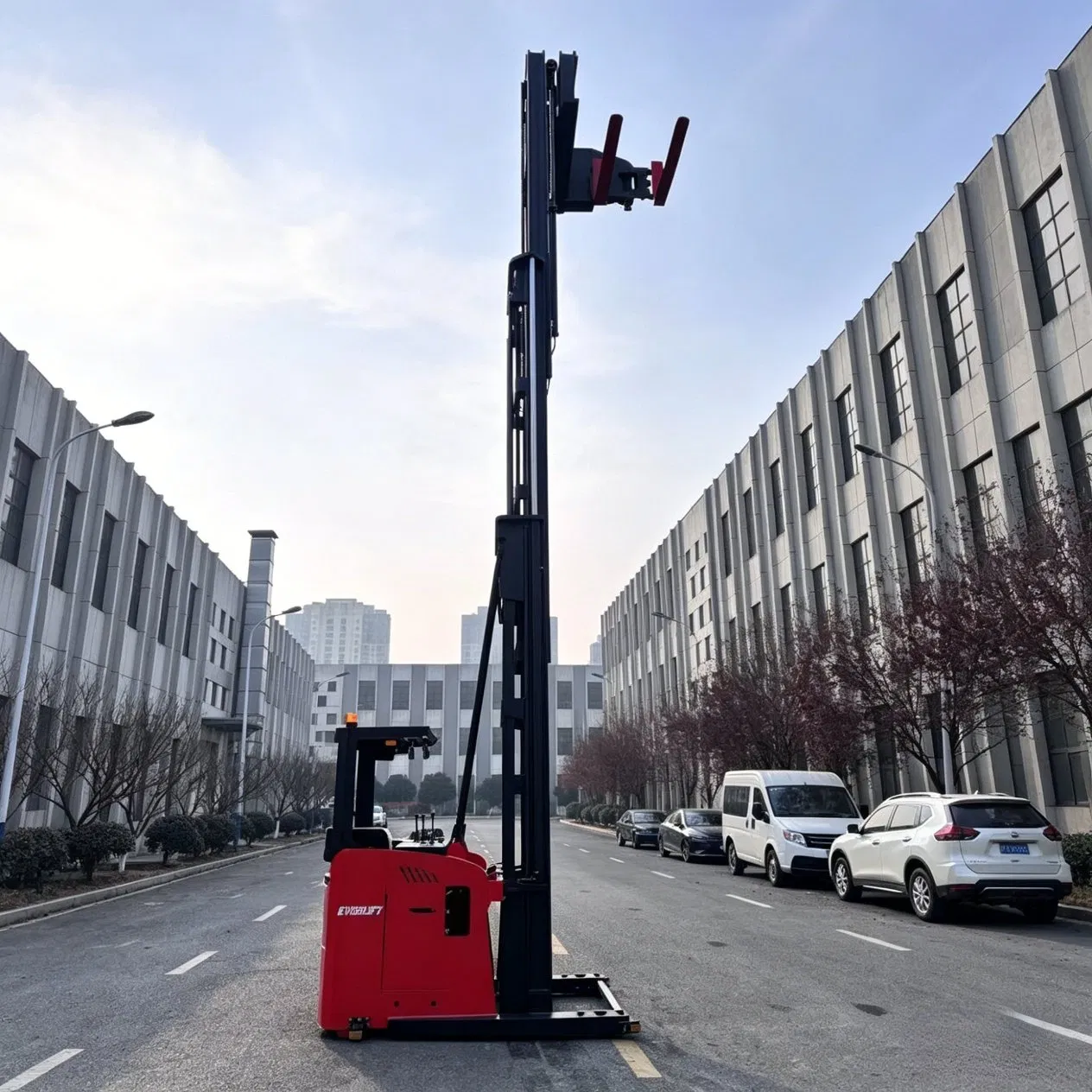 Very Narrow Aisle Lifter Electric Stacker Reach Truck Warehousing Heli Forklift 3-Way Forklift