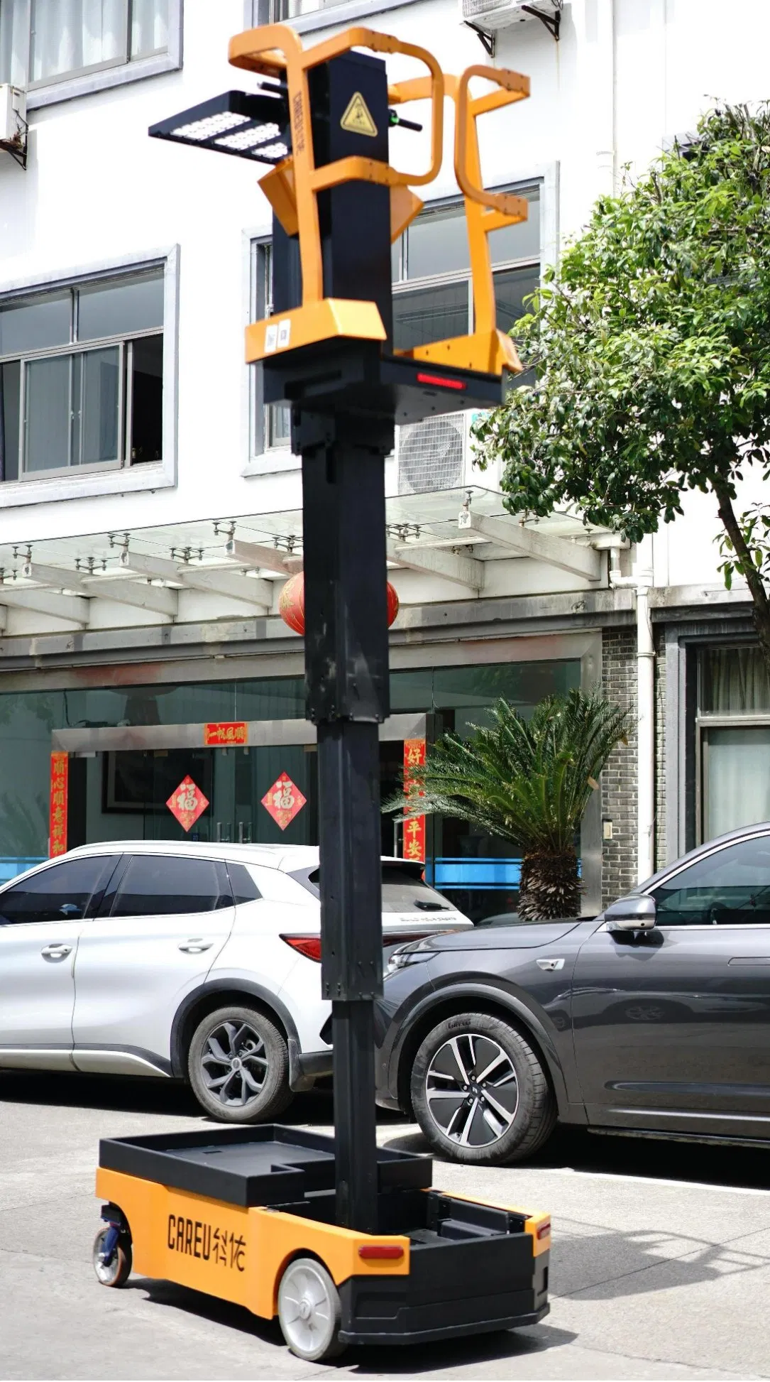 Good Quality Stable Reliable Order Picker Truck for Warehouse