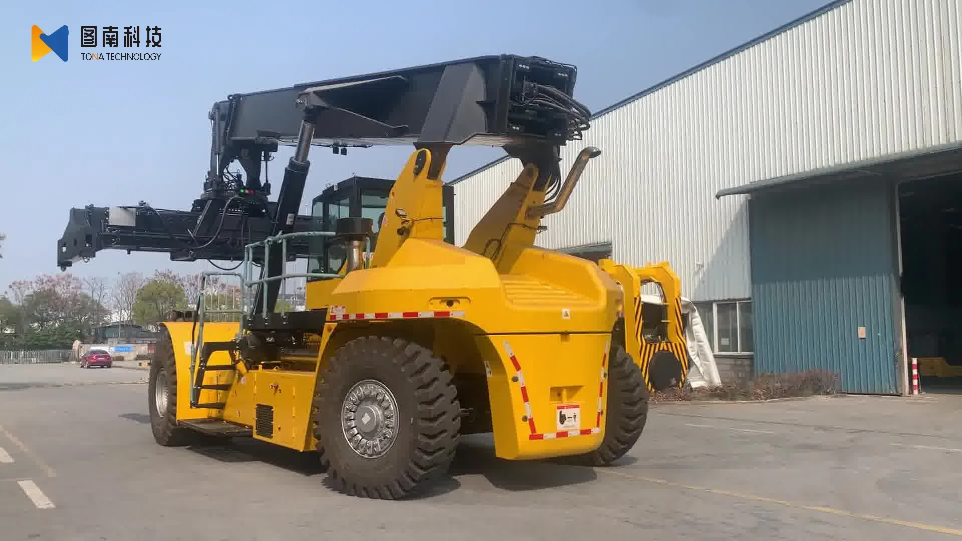 Reach Stacker High Stacking Layer, High Utilization Rate of Reactor