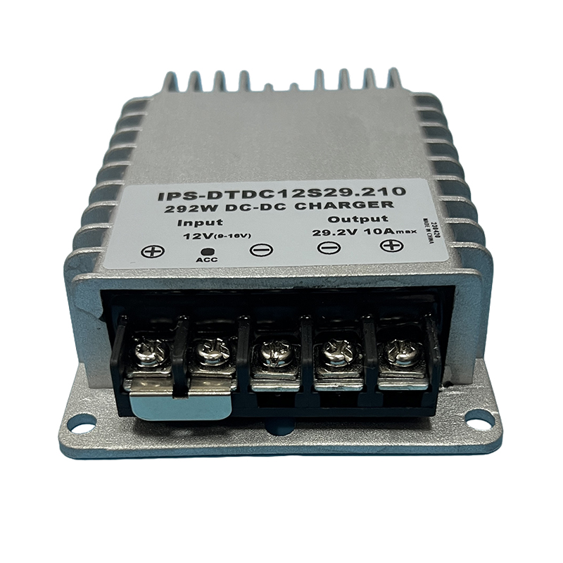 DC to DC Battery Charger 12V to 29.2VDC 24V 28V 10A Step up Booster Charger Lithium Battery Converter Charger Electric Car