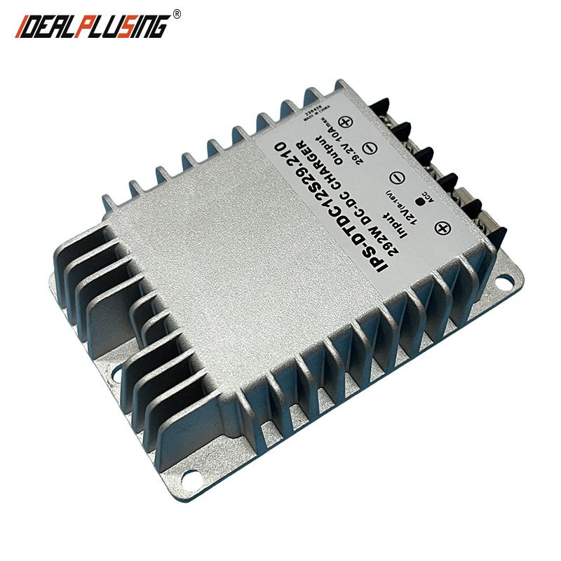 Good Quality 10-16V Input Dc Charger 12v to 48V Lead-acid Battery Charger Dc Dc 56v Charger 5A Converter