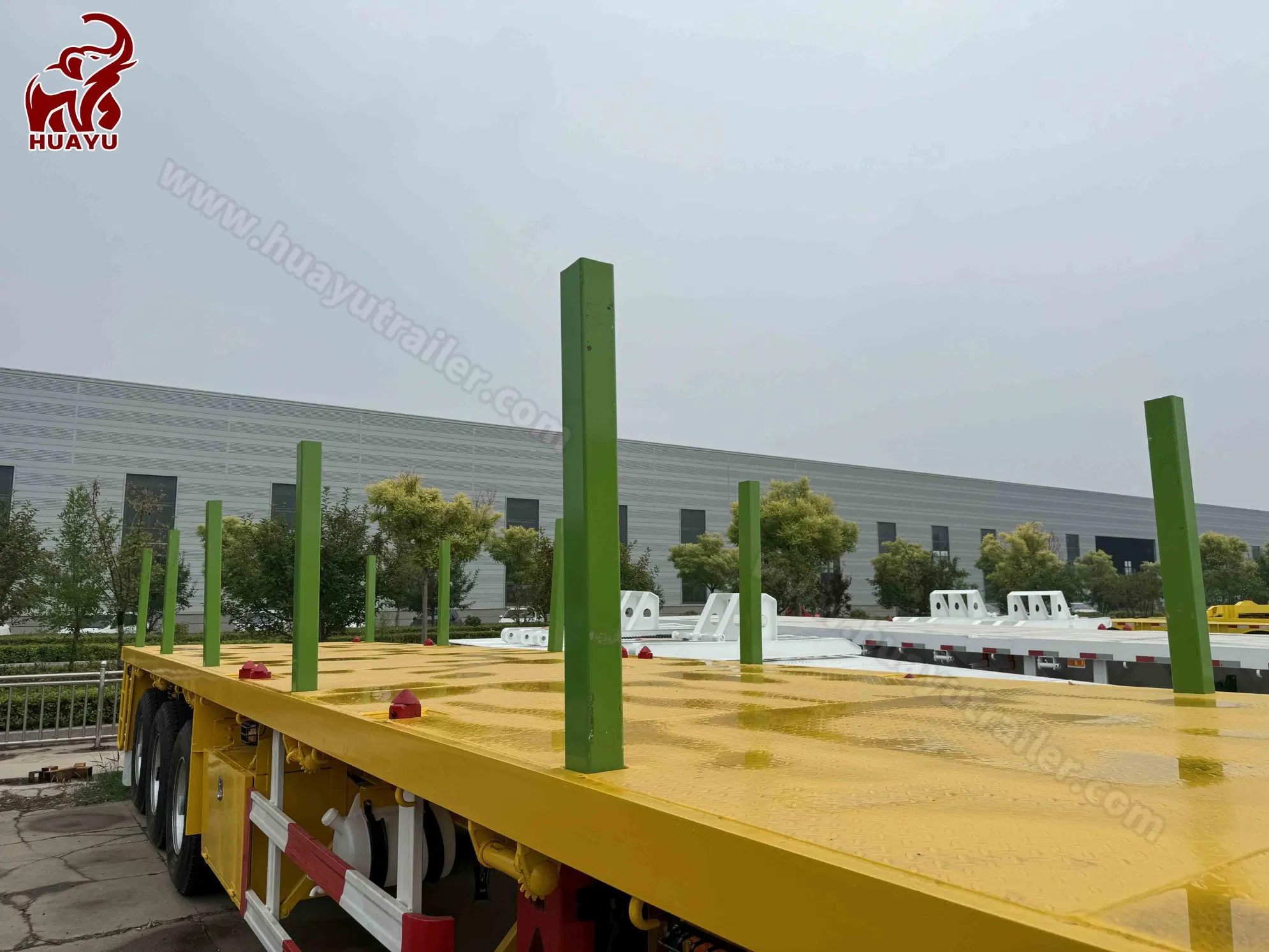 Yellow Flatbed Semi-Trailer for Logging Operations 3-Axle Heavy Duty Build