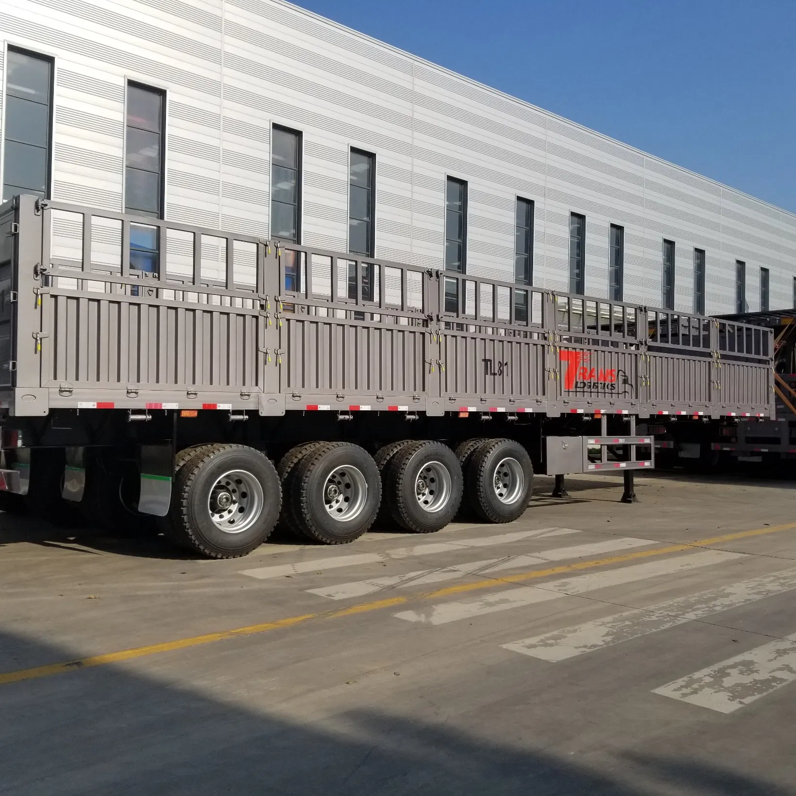 Livestock Truck Horse Trailer Transportation Vehicles Fence Semi Trailer Fence Enclosed Side Wall Semi Trailer