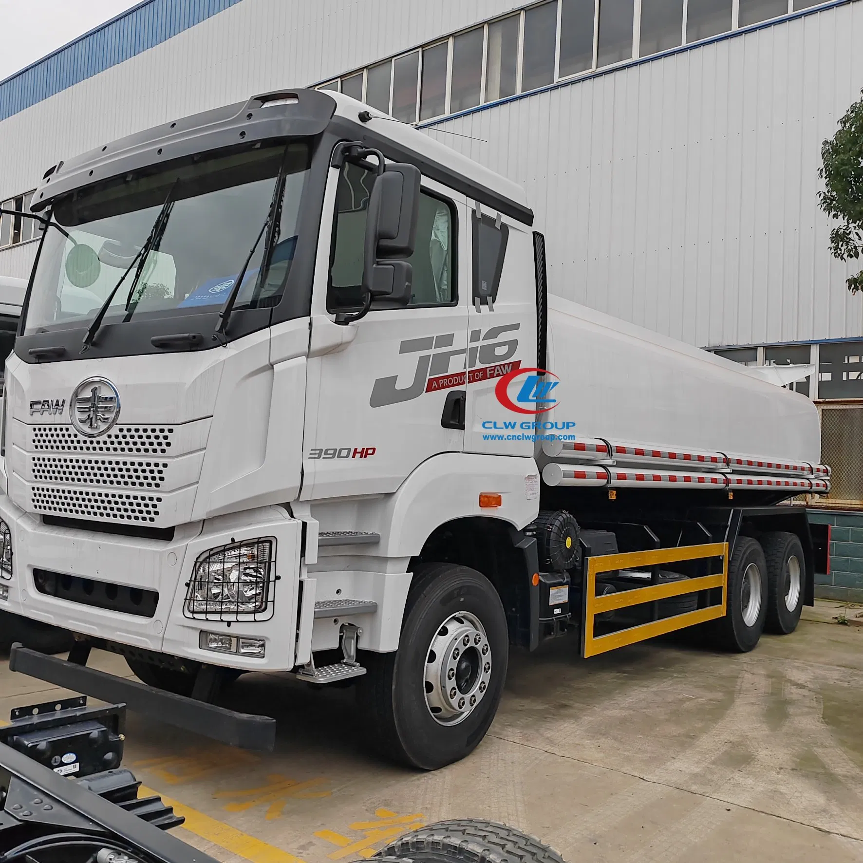 FAW 6*4 6*6 10 Wheeler Road Street Water Spray Special Purpose Tanker Water Irrigation Truck Price