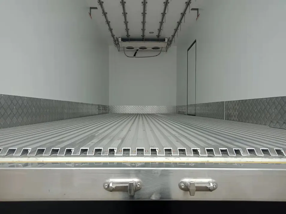 Semi Trailer Advantage 1