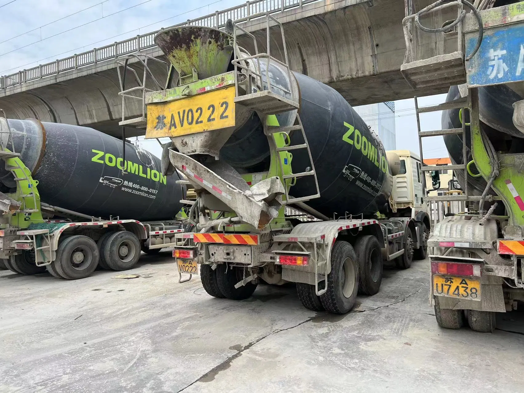 2021 Hoowo Used Concrete Mixer Concrete-Mixer Truck