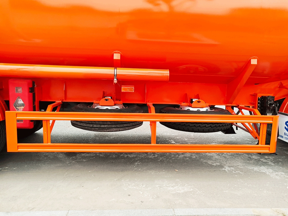 Carbon Steel Fuel Tanker Trailer Crude Oil Tank Diesel Truck Fuel Tanks Semi Trailer